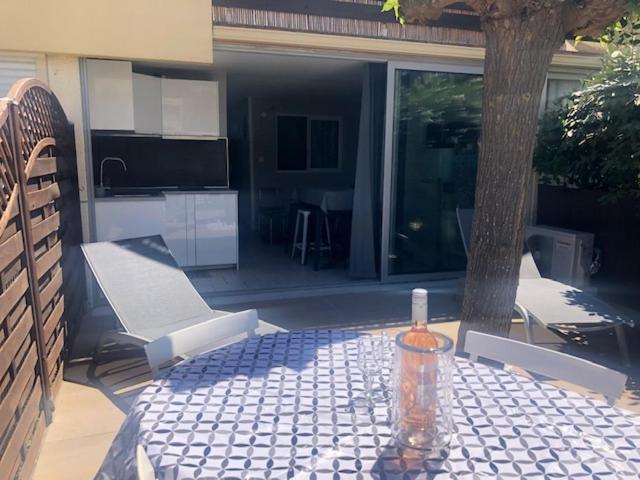 Cap D'Agde - Residence Estivales - Proche Naturiste - Terrasse - Wifi - Parking - Piscine - Clim 외부 사진