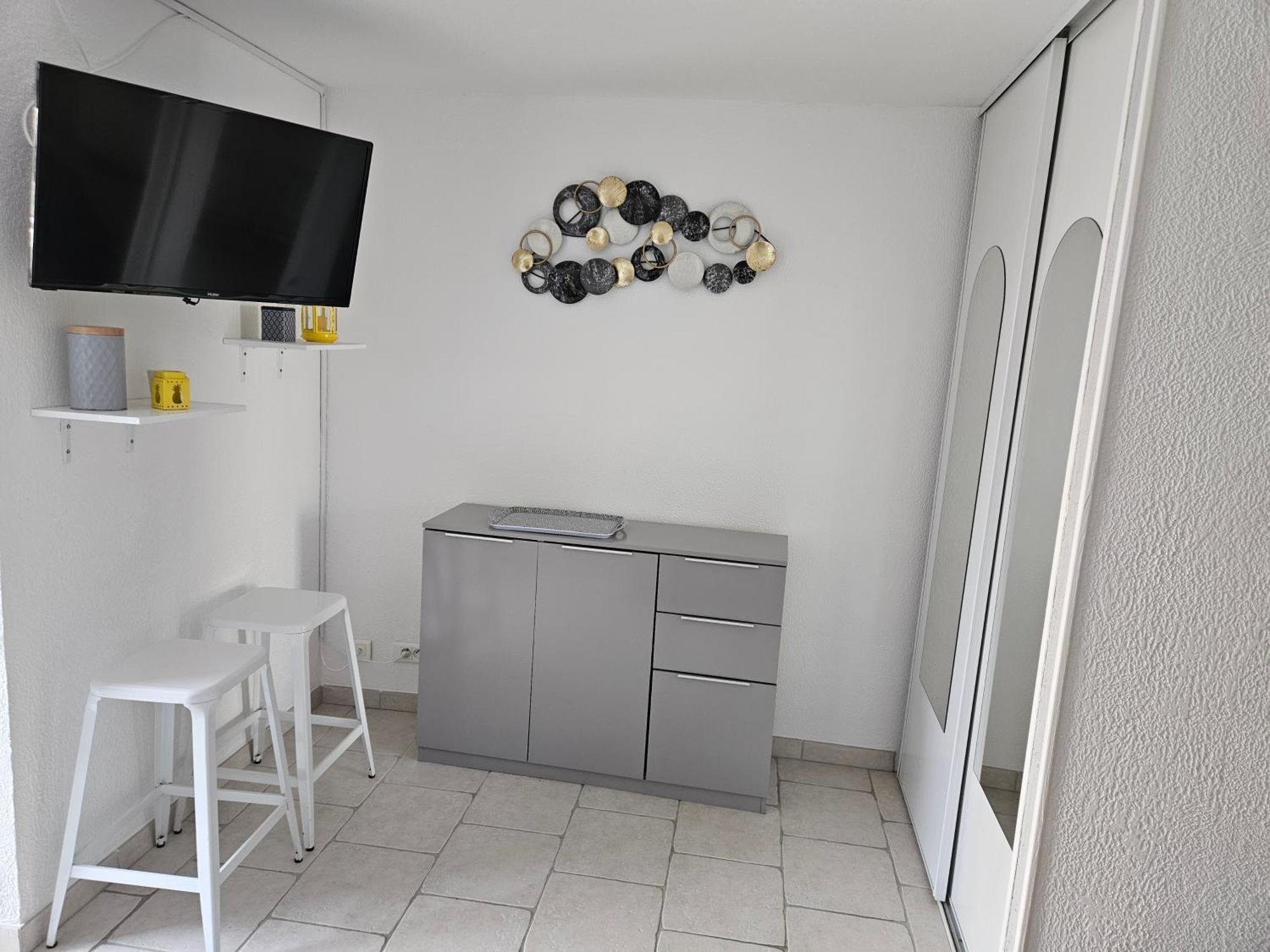 Cap D'Agde - Residence Estivales - Proche Naturiste - Terrasse - Wifi - Parking - Piscine - Clim 외부 사진