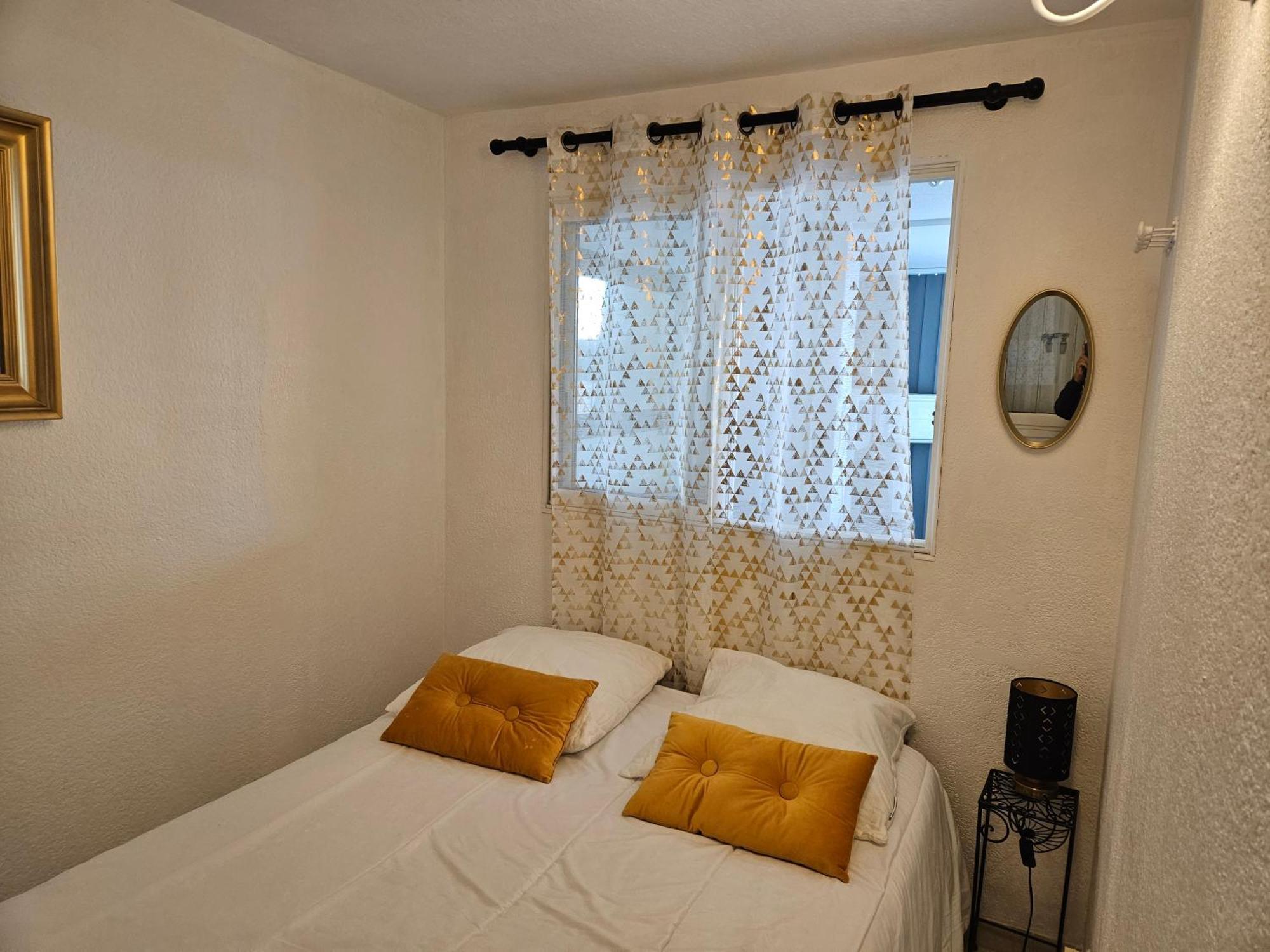 Cap D'Agde - Residence Estivales - Proche Naturiste - Terrasse - Wifi - Parking - Piscine - Clim 외부 사진